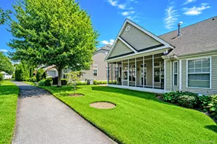 140 Chopin Pl, Eastport, NY 11941 - Photo 28