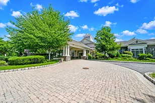 140 Chopin Pl, Eastport, NY 11941 - Photo 34