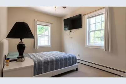 268 Beaver Drive, Mastic Beach, NY 11951 - Photo 12
