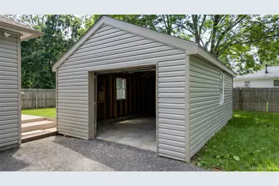 268 Beaver Drive, Mastic Beach, NY 11951 - Photo 14