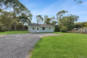 171 Wakeman Rd, Hampton Bays, NY 11946 - Photo 2
