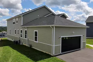 38 Dartmouth Dr, Poughkeepsie, NY 12603 - Photo 22