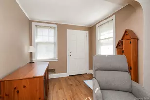 11 Osborn Ave, New York, NY 10308 - Photo 8