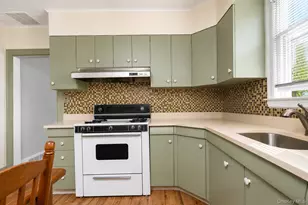 11 Osborn Ave, New York, NY 10308 - Photo 14
