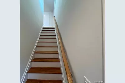 42 Sintsink Drive E #1, Port Washington, NY 11050 - Photo 2