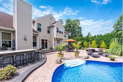 11 Horstead Court, Yaphank, NY 11980 - Photo 38