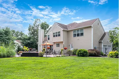 11 Horstead Court, Yaphank, NY 11980 - Photo 34