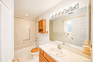 18 Kathleen Dr, Oakdale, NY 11769 - Photo 22