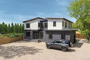 25 S Duncan Dr, Montauk, NY 11954 - Photo 2