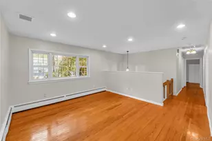 124 Northmore Dr, Yorktown Heights, NY 10598 - Photo 4