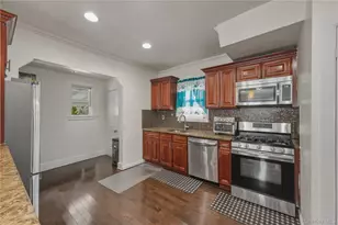119-32 195th St, Saint Albans, NY 11412 - Photo 6