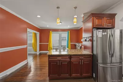 11932 195th Street, Saint Albans, NY 11412 - Photo 8