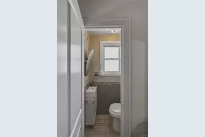 11932 195th Street, Saint Albans, NY 11412 - Photo 10