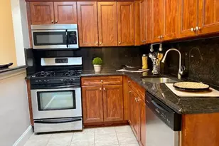 1427 Broadway Ave, Hewlett, NY 11557 - Photo 2