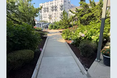 65 W Broadway #11B, Long Beach, NY 11561 - Photo 4
