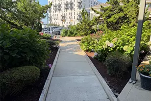 65 W Broadway, Long Beach, NY 11561 - Photo 4