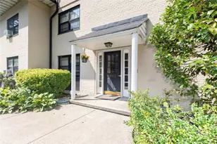 1263 California Rd, Eastchester, NY 10709 - Photo 2