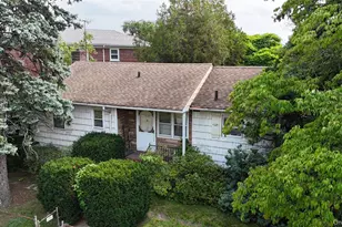 3140 Country Club Rd, Bronx, NY 10465 - Photo 4