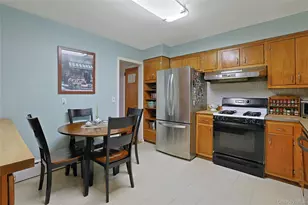 10 Linda Dr, Suffern, NY 10901 - Photo 16