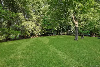 10 Linda Drive, Suffern, NY 10901 - Photo 36