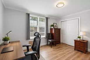 34-25 150th Pl, Flushing, NY 11354 - Photo 16