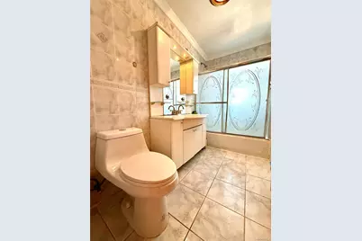 15043 77th Road, Flushing, NY 11367 - Photo 16