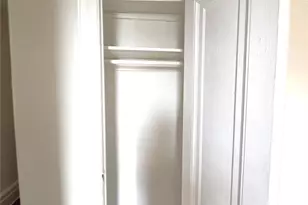 31-14 Crescent St, Astoria, NY 11106 - Photo 22