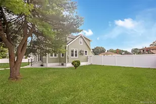 104 N 18th St, Wyandanch, NY 11798 - Photo 2
