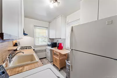 251-29 61st Avenue #719, Little Neck, NY 11362 - Photo 2