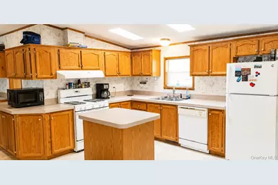 263 Mongaup Road, Hurleyville, NY 12747 - Photo 8