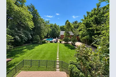 34 E Williston Avenue, East Williston, NY 11596 - Photo 24
