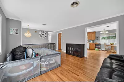 100 Birchwood Drive, Highland Mills, NY 10930 - Photo 6