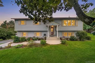 8 Comfort Road, Middletown, NY 10941 - Photo 1