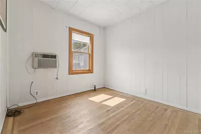 3236 Jordan Street, Flushing, NY 11358 - Photo 20