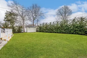 37 Bethany Dr, Commack, NY 11725 - Photo 26