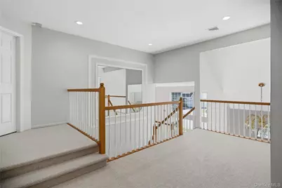 48 Peachtree Court, Holtsville, NY 11742 - Photo 24