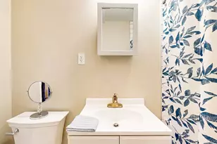 30-34 71st St, East Elmhurst, NY 11370 - Photo 14