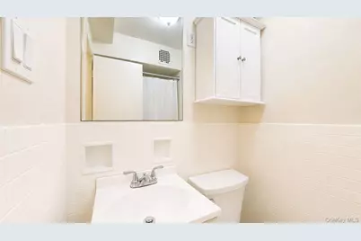 30-34 71st Street, East Elmhurst, NY 11370 - Photo 28