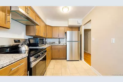 30-34 71st Street, East Elmhurst, NY 11370 - Photo 20