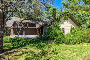 3 Gaton Ln, Coram, NY 11727 - Photo 8