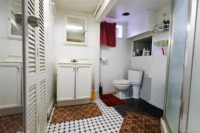 12703 97th Avenue, Richmond Hill, NY 11419 - Photo 18