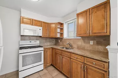 1458 Dwight Place, Bronx, NY 10465 - Photo 14