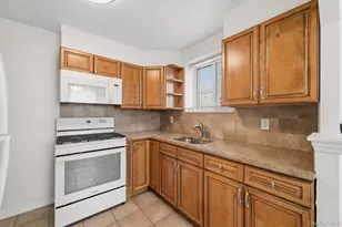 1458 Dwight Pl, Bronx, NY 10465 - Photo 14