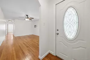 1458 Dwight Pl, Bronx, NY 10465 - Photo 4