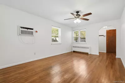 1458 Dwight Place, Bronx, NY 10465 - Photo 8