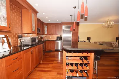 13-19 Michael Court #160 U, Bayside, NY 11360 - Photo 6