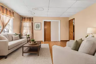 90-58 180th St, Jamaica, NY 11432 - Photo 8