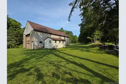 84 W Pine Road, Staatsburg, NY 12580 - Photo 38
