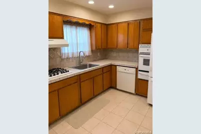 [Address not provided], Rosedale, NY 11422 - Photo 2