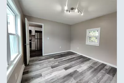 917-921 Violet Avenue #B, Hyde Park, NY 12538 - Photo 14